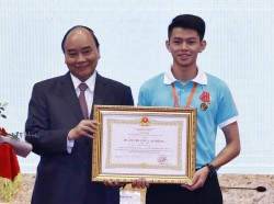 Trương Thế Diệu –chàng trai xứ Nghệ trở thành đại diện duy nhất của Việt Nam tham dự kỳ thi tay nghề thế giới tại môn nghề phay CNC.