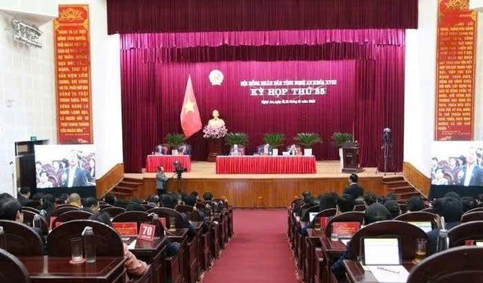 Cần ưu tiên sớm bố trí khu tái định cư cho người dân miền Tây xứ Nghệ sau bão lũ