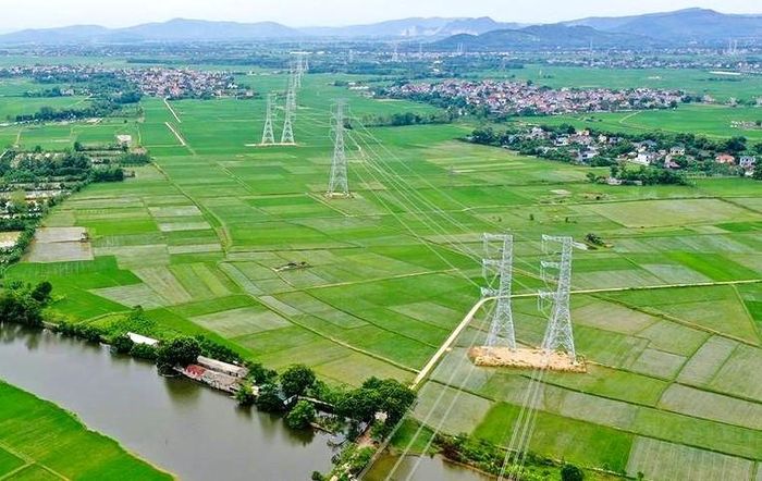 Nghệ An giao hơn 10 ha đất cho dự án đường dây 500kV mạch kép