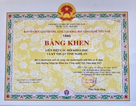 bang-khen-giai-thuong-sang-tao-KHCN.jpg