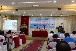 ​​​​​​​ PGS.TS Nguyễn Quang Huy (Trung tâm UDTBKHCN - Sở KH&CN) báo cáo "Đánh giá kết quả công tác bảo tồn, khai thác và phát triển nguồn gen của tỉnh Nghệ An giai đoạn 2014-2020 và xây dựng định hướng giai đoạn 2021-2025"