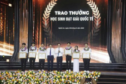 Nghệ An tuyên dương 195 học sinh đạt thành tích xuất sắc năm 2025