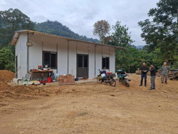 Nghệ An: Sớm tái định cư cho người dân vùng sạt lở